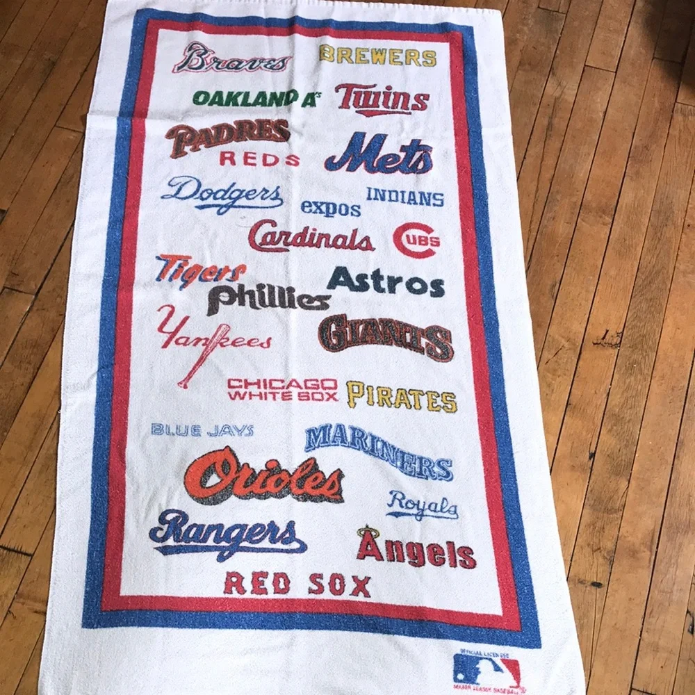 MLB Team Logos Cotton‎ Bath Towel - White with Red & Blue Trim